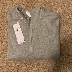ALO Yoga Men's Light Gray Zip-Up Sweater